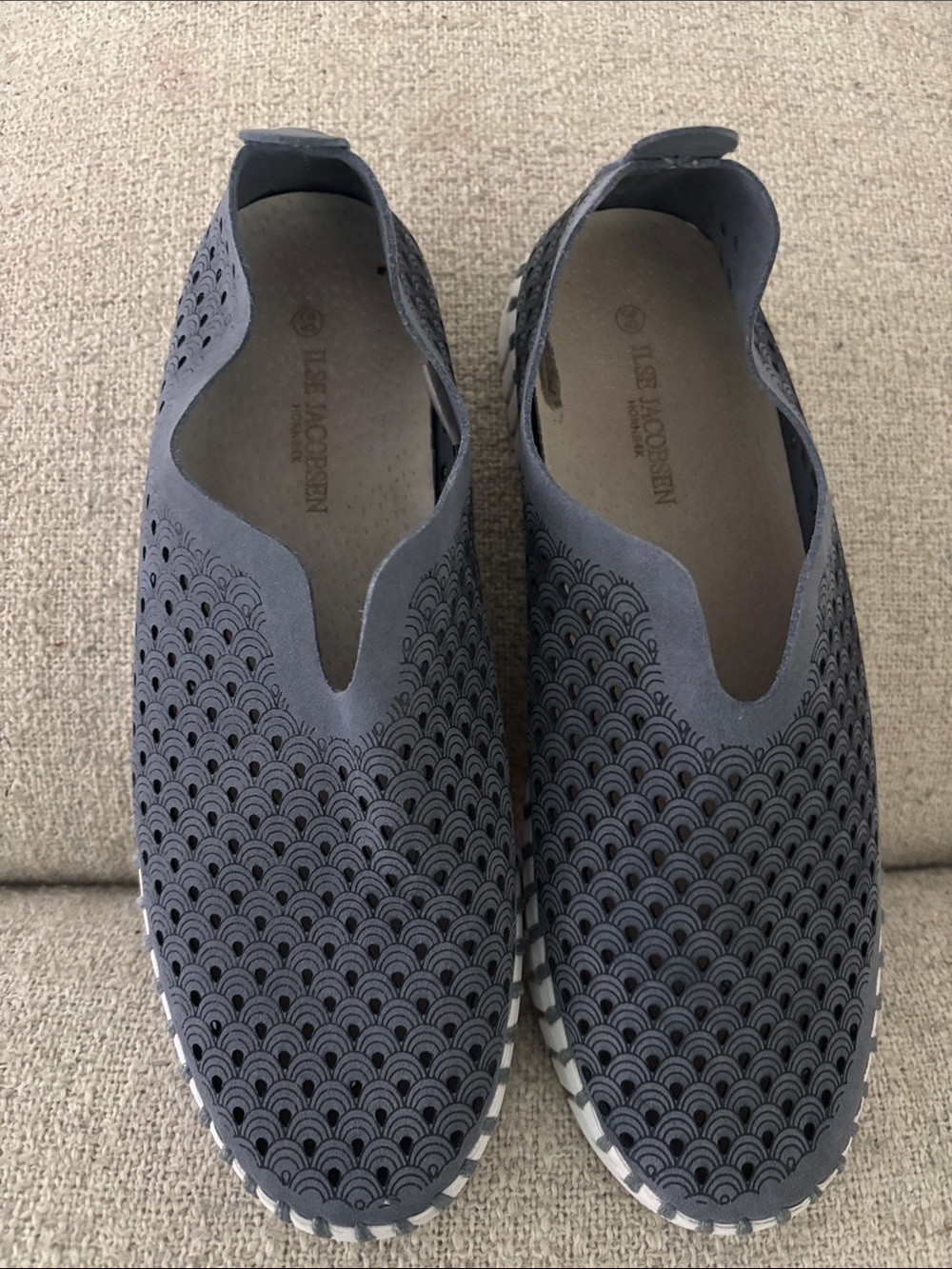 Ilse Jacobsen Men’s Gray Perforated Slip-On Loafers